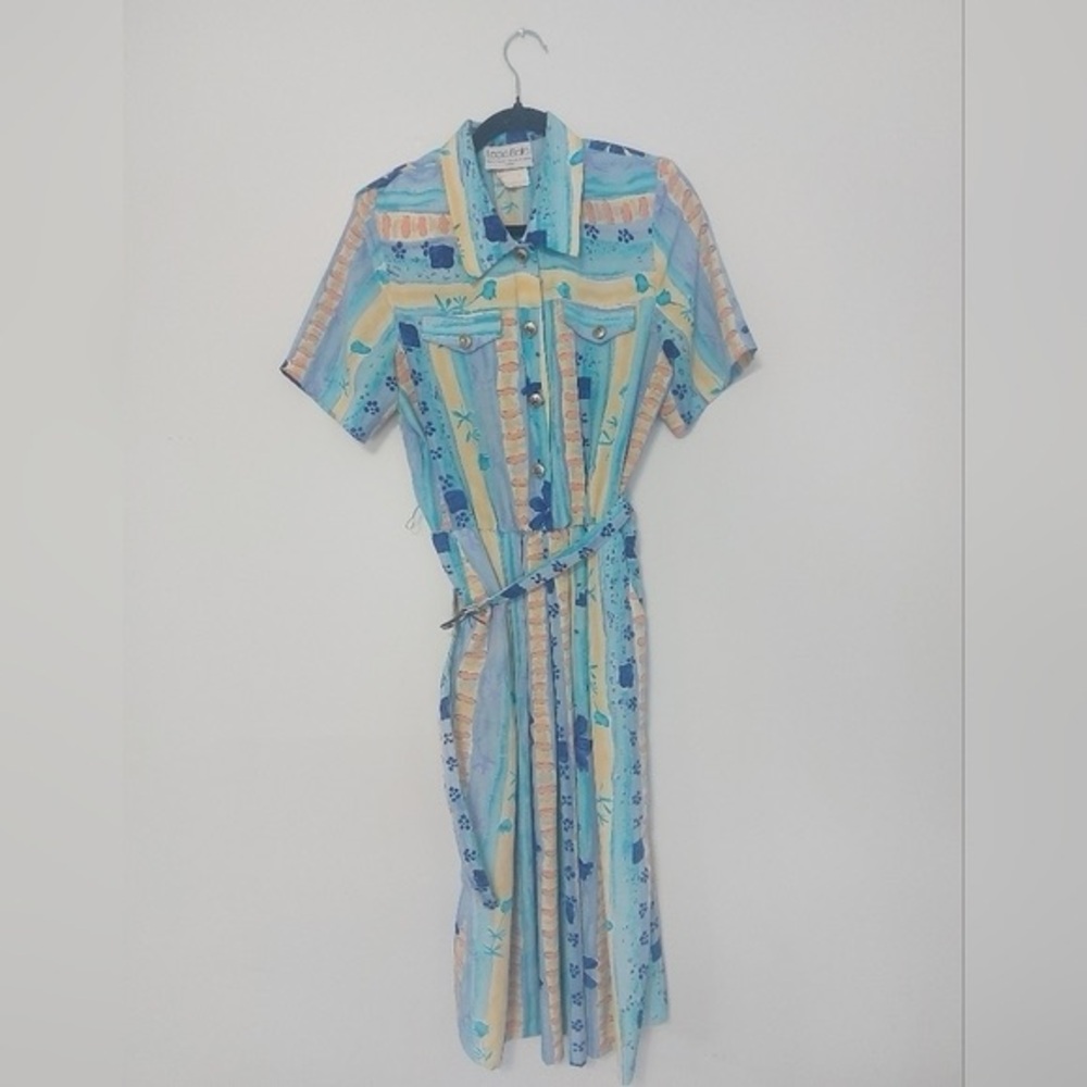 VINTAGE dress with shoulder pads and belt blue flowers